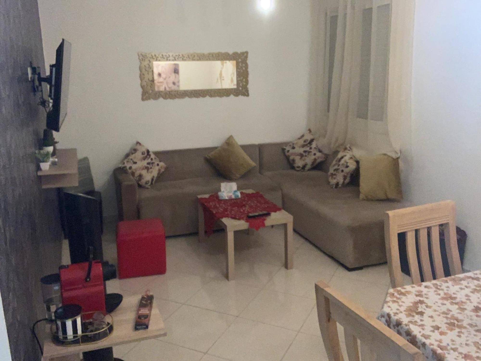 Beautiful Ground-Floor Apartment With Portable Air Conditioning, Parking, And Free Wi-Fi Casablanca Exterior photo