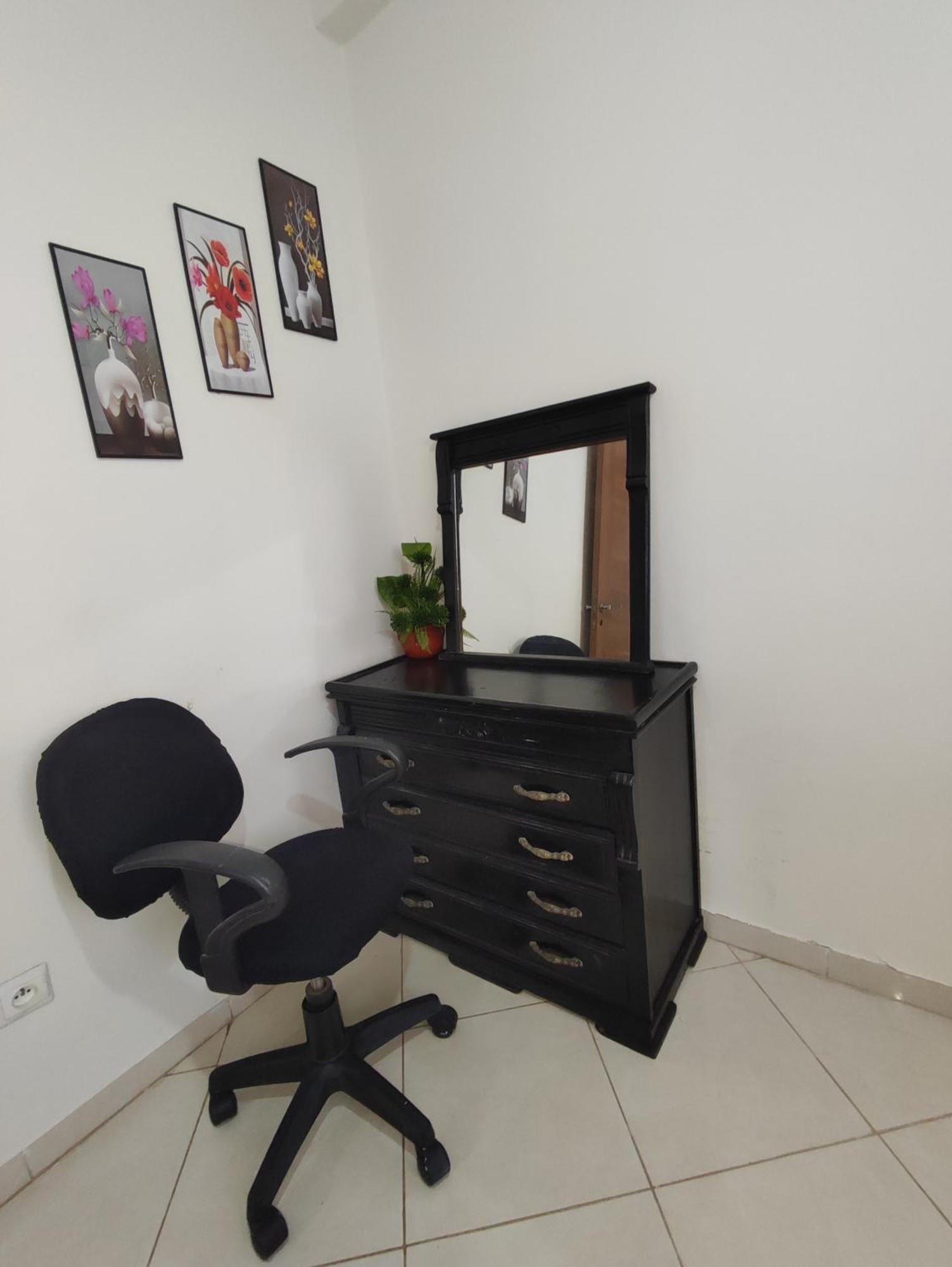 Beautiful Ground-Floor Apartment With Portable Air Conditioning, Parking, And Free Wi-Fi Casablanca Exterior photo